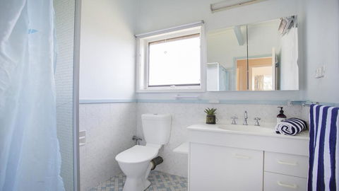 103 Bannister Head Rd - Beaming Bannister Retreat - Accommodation Batemans Bay 2