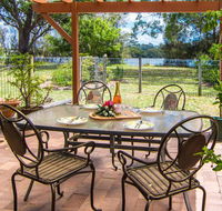 11 Bay Street - waterfront holiday - Accommodation Batemans Bay