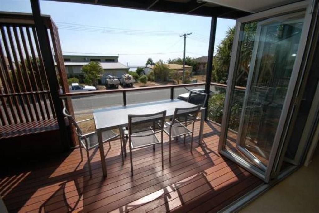 Dunwich QLD Accommodation Batemans Bay