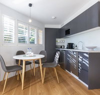 2 BEDROOM BRAND NEW APT // MOMENTS FROM RNSH - Accommodation Batemans Bay