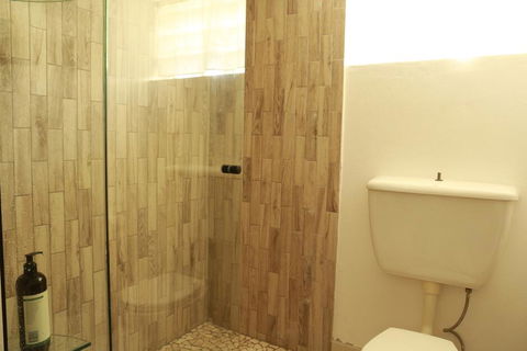 2 Bedroom Close To CBD - Accommodation Batemans Bay 1