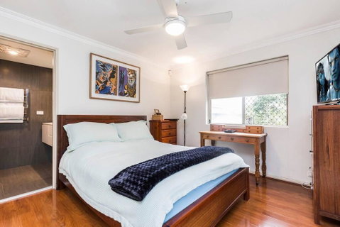 2 Bedroom With Parking & AC Close To Beach & City - Accommodation Batemans Bay 1