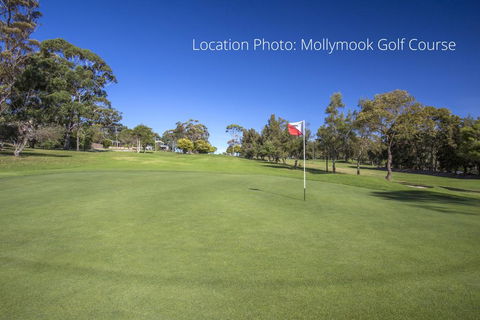2/81 Clyde St - Villa De Golf At Mollymook - Accommodation Batemans Bay 2