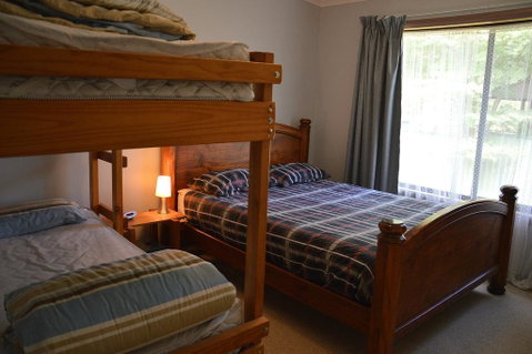 20 Toorak Rd, Bright - Accommodation Batemans Bay 2