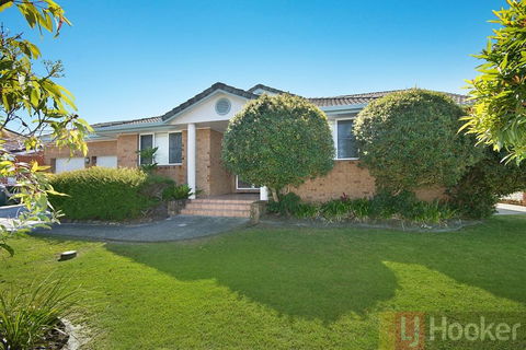 21 Melaleuca Drive - Accommodation Batemans Bay 1