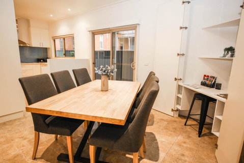 22 Riverside - Accommodation Batemans Bay 1