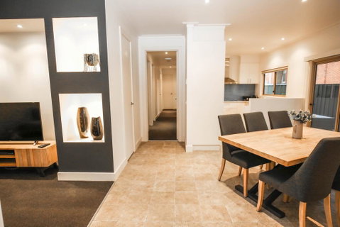 22 Riverside - Accommodation Batemans Bay 2