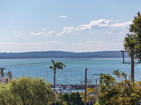 23 'The Commodore' 9-11 Donald Street - delightful unit with gorgeous water views
