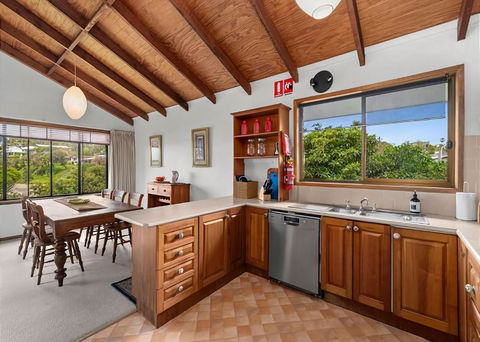 Beachfront At Malua - Accommodation Batemans Bay 4