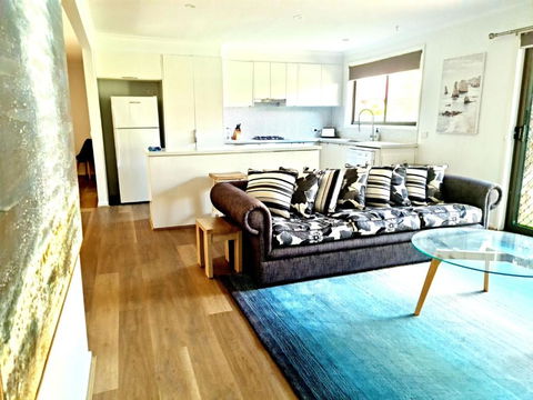 Close To Beach And Mangrove Walk - Accommodation Batemans Bay 1