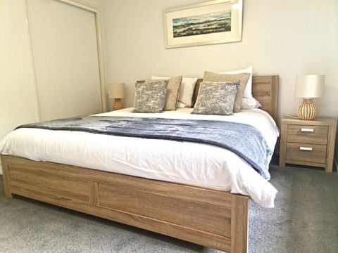 Close To Beach And Mangrove Walk - Accommodation Batemans Bay 4