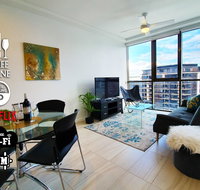 2BR Food  Drink Hub  Gym Pool Views Roof Terrace - Accommodation Batemans Bay