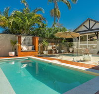 3 Little Pigs Holiday Home - Accommodation Batemans Bay