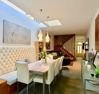 3 Storey Home Close Walk to Fox Studios SCG  City - Accommodation Batemans Bay