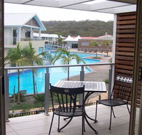 349 'Oaks Pacific Blue' 265 Sandy Point Road - fantastic pool - Accommodation Batemans Bay