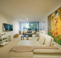5 Star in Prime Double Bay Location with Balcony - Accommodation Batemans Bay