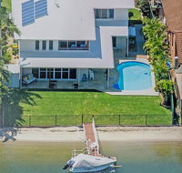 5 Star Water Front Luxury Rooms Ava Gold Coast - Accommodation Batemans Bay