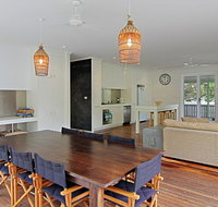 77 Butler Street Byron Bay - Lantana Beach House - Accommodation Batemans Bay