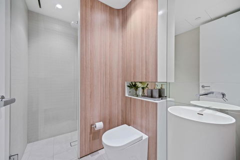 A Luxury Home Hidden In The Urban Oasis - Accommodation Batemans Bay 3