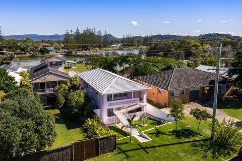 A PERFECT STAY - Sunset Beach - Surfside - Accommodation Batemans Bay 2