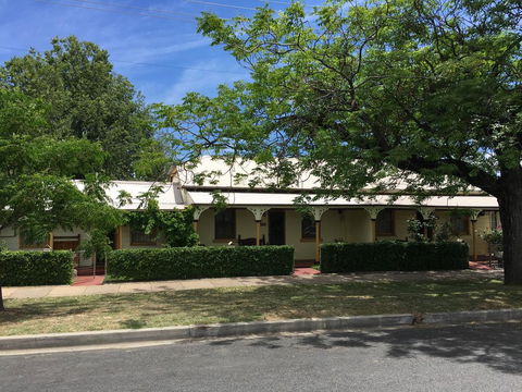 A Settlers Cottage Accommodation Bathurst CBD - Accommodation Batemans Bay 0