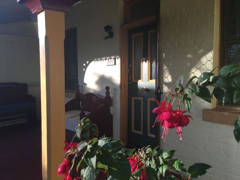 A Settlers Cottage Accommodation Bathurst CBD - Accommodation Batemans Bay 3