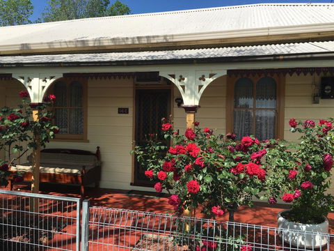 A Settlers Cottage Accommodation Bathurst CBD - Accommodation Batemans Bay 1