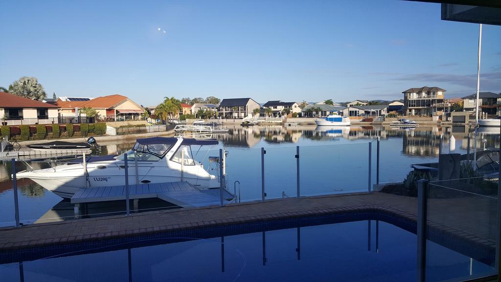 Paradise Point QLD Accommodation Batemans Bay