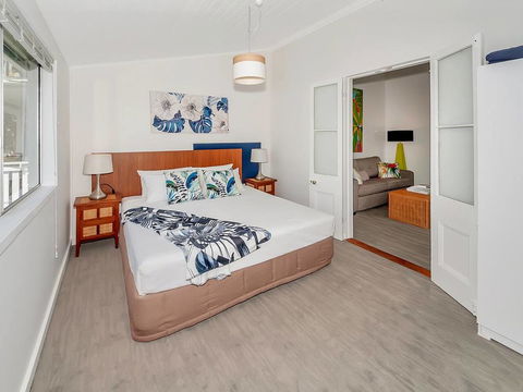 A Touch Of The Bahamas On McKenzie MK3 - Accommodation Batemans Bay 2