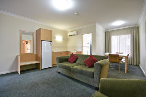 Abel Tasman Motor Inn - Accommodation Batemans Bay 2