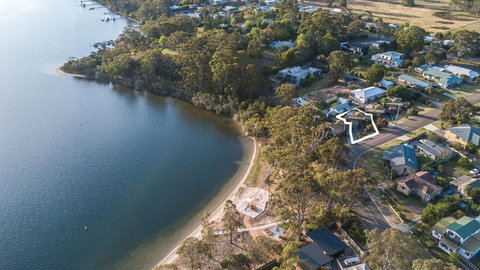 Above Sunset - 100m From The Paynesville Lakes - Accommodation Batemans Bay 0