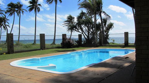 ABSOLUTE BEACH FRONT MACKAY - Comfort Resort Blue Pacific - Accommodation Batemans Bay 1