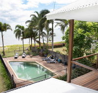 ABSOLUTE BEACHFRONT BLISS  NEWELL BEACH - Accommodation Batemans Bay