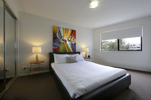 Accommodate Canberra - Century - Accommodation Batemans Bay 2