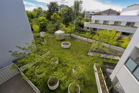 Accommodate Canberra - Century - Accommodation Batemans Bay 3