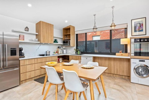 EcoBee Studio In Garden Serenity - Accommodation Batemans Bay 0