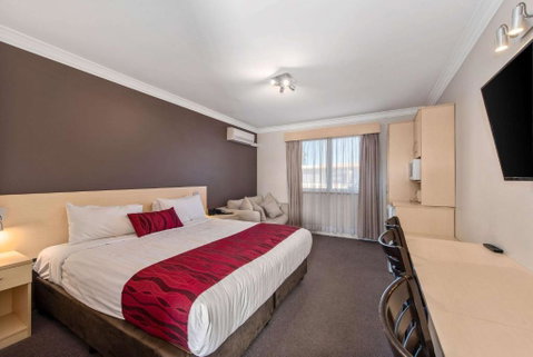 Econo Lodge Moree Spa Motor Inn - Accommodation Batemans Bay 3