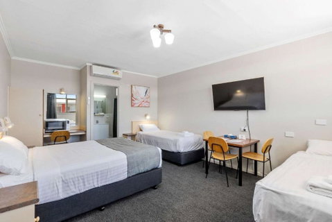 Econo Lodge Port Augusta - Accommodation Batemans Bay 2