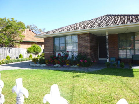 Effie Court - Accommodation Batemans Bay 1