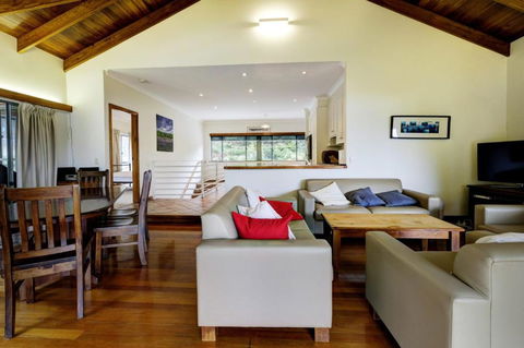 Far Shore - Accommodation Batemans Bay 3