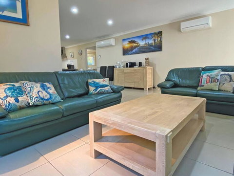 FLIP FLOP INN - Accommodation Batemans Bay 3