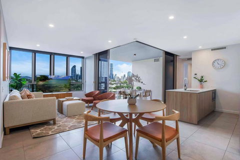 Gabba Oasis:Luxury 3BRM Apt Pool - Accommodation Batemans Bay 0