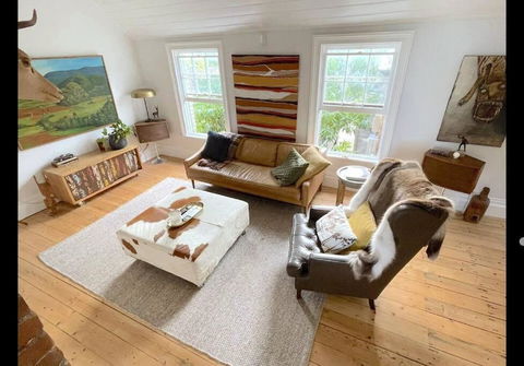 Gable House - Accommodation Batemans Bay 0