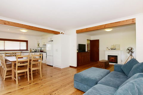 GERR14C - Salty Dog - Accommodation Batemans Bay 1