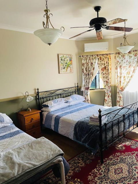 GOLDEN LACE B&B - Accommodation Batemans Bay 2
