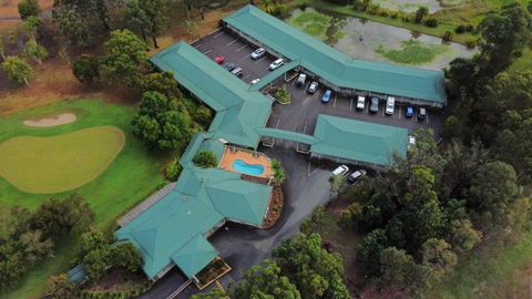 Golf Club Motor Inn Wingham - Accommodation Batemans Bay 2