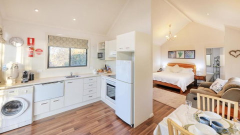 Grace Cottages - Accommodation Batemans Bay 2