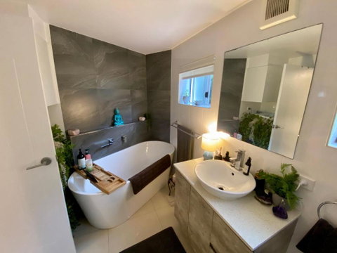H2O Holiday Apartment Unit 14 - Accommodation Batemans Bay 2