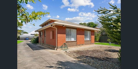 Holiday Rentals - Accommodation Batemans Bay 0