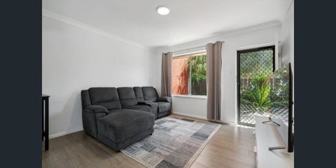Holiday Rentals - Accommodation Batemans Bay 2